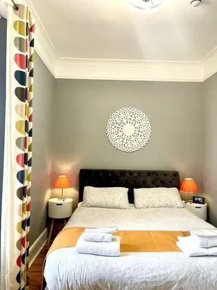 Deluxe Tek Büyük Yataklı Oda (Room 3)