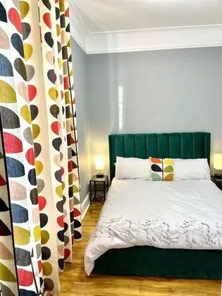 Deluxe Tek Büyük Yataklı Oda (Room 3)