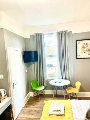 Family Oda (Room 1)