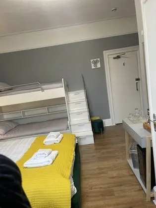 Family Oda (Room 1)