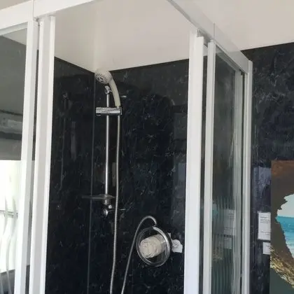 Üç Kişilik Oda, Banyolu/Duşlu (Family)