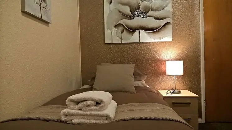 Basic Tek Kişilik Oda, Ortak Banyo