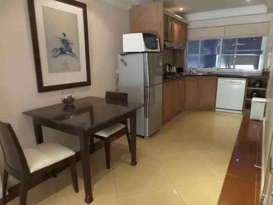 One Bedroom Apartment