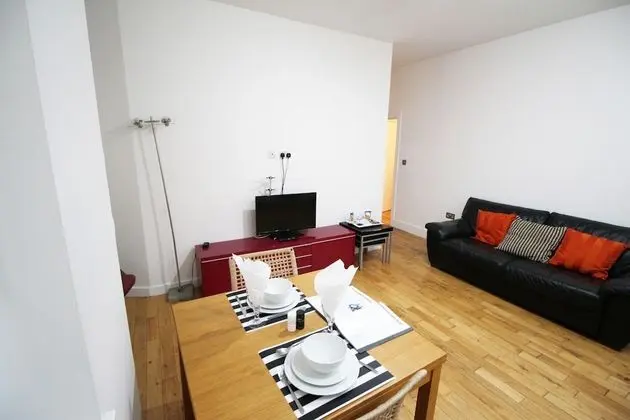 Deluxe Two Bedroom Apartment(2 Bedroom)