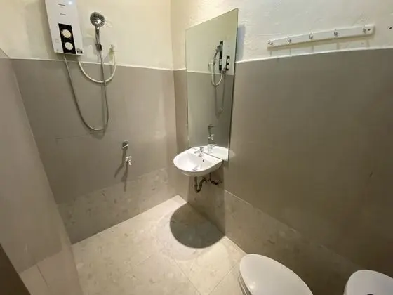 Standard Oda, 1 Büyük (Queen) Boy Yatak, Engellilere Uygun, Özel Banyo