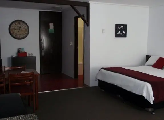 Süit, 2 Yatak Odası (First Floor Rooms 2 Flights of Stairs)