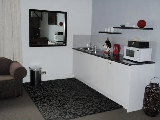 Süit, 2 Yatak Odası (First Floor Rooms 2 Flights of Stairs)
