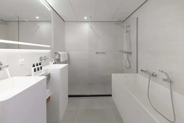 Superior Tek Büyük Yataklı Oda, Denize Bakan