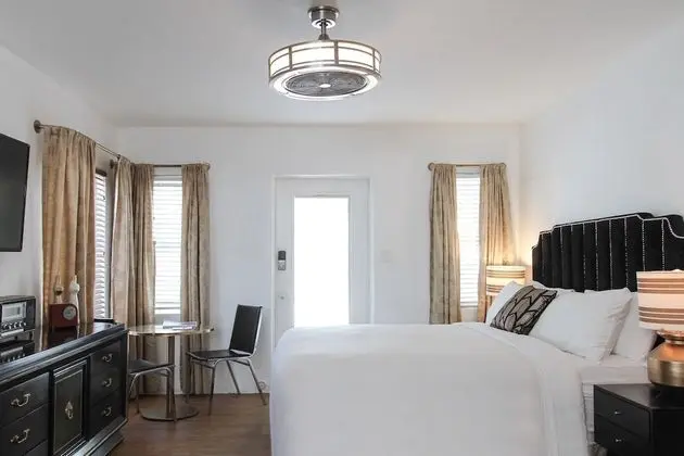 Luxury Süit, 1 En Büyük (King) Boy Yatak, Mutfak, Avlu