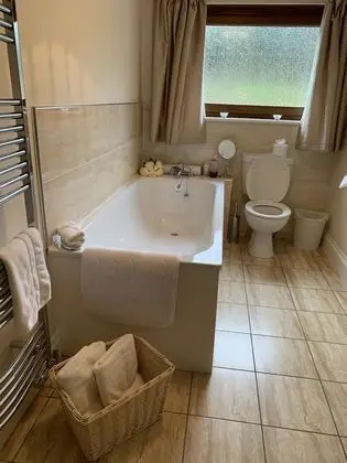 Tek Büyük Yataklı Oda, Bahçe Manzaralı