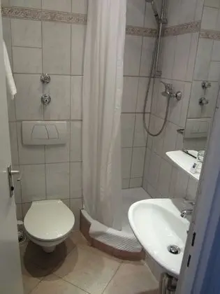 Tek Büyük Yataklı Oda (with extra bed)