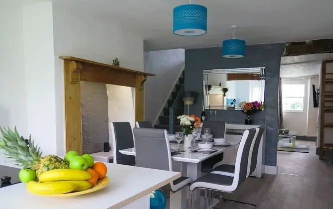 Kır Evi, Özel Banyo (Westeria Cottage)
