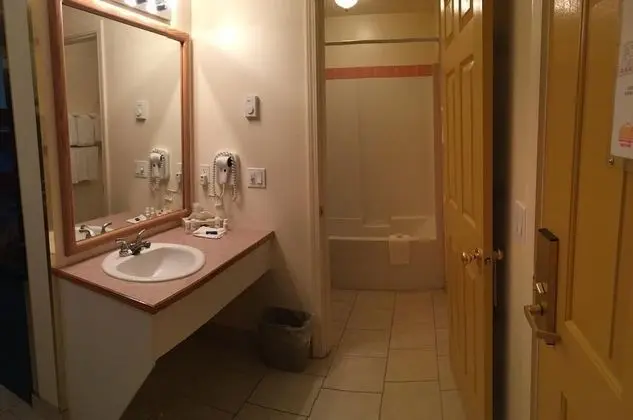 Executive Tek Büyük Yataklı Oda (2 King beds with Jacuzzi and Bunk Bed)