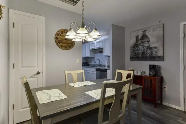 Daire (Western Comfort - JUST REMODELED!! - )