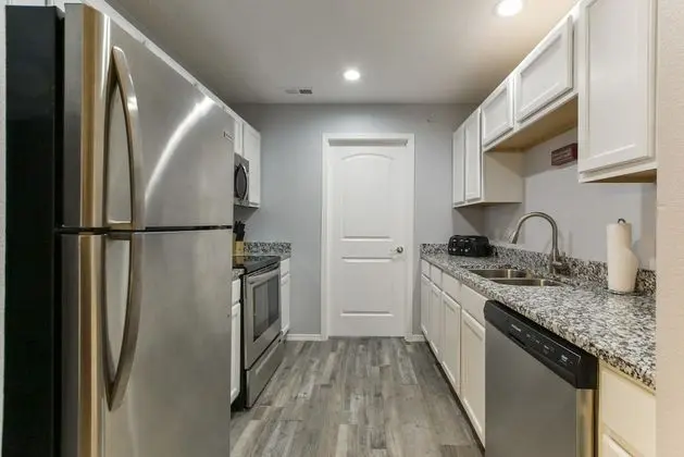 Daire (Western Comfort - JUST REMODELED!! - )