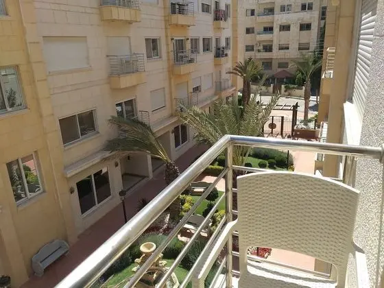 Grand Apart Daire, 3 Yatak Odası, Sigara İçilmez, Bahçe Manzaralı (CD)