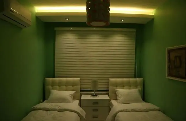 Luxury Apartment, 3 Bedrooms, Non Smoking, Fountain Pool View (AB)