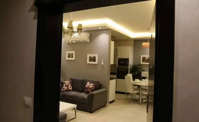 Luxury Apartment, 3 Bedrooms, Non Smoking, Fountain Pool View (AB)