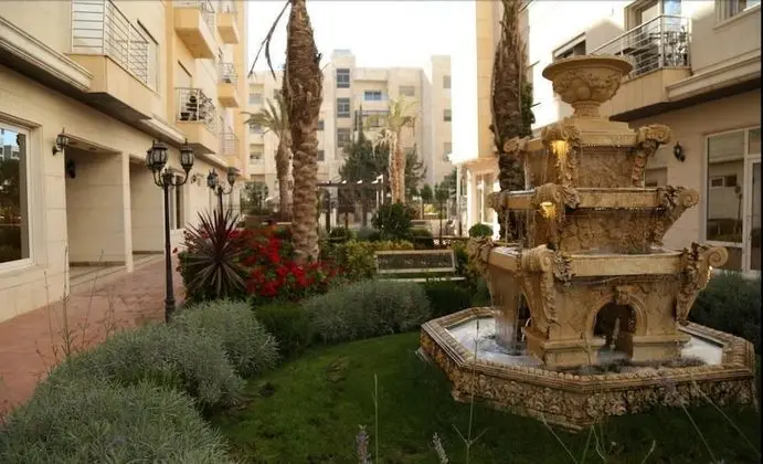 Luxury Apartment, 3 Bedrooms, Non Smoking, Fountain Pool View (AB)
