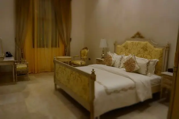 Royal Western Villa