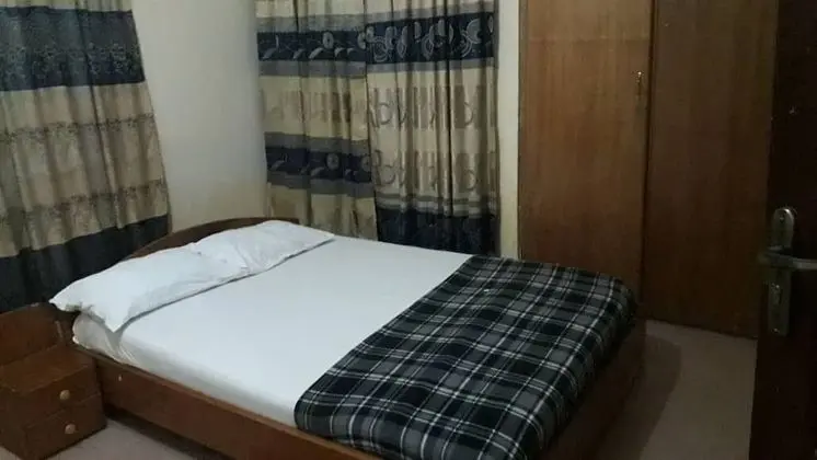 Tek Büyük veya İki Ayrı Yataklı Oda