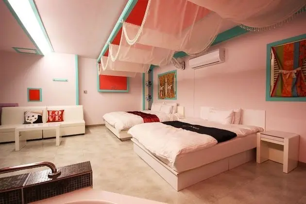 Oda (Suite Room (2 Beds/Convenient Breakfa)