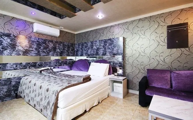 Oda (Standard-Dayanggema (PC/bathtub/100% )