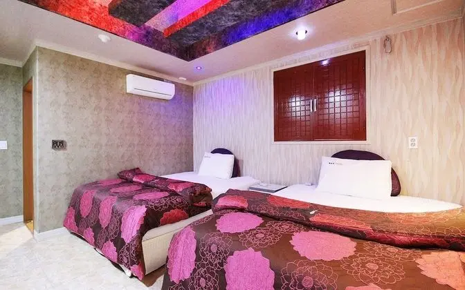 Oda (Twin (PC/bathtub/100% disinfection/go)