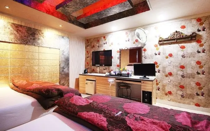 Oda (Twin (PC/bathtub/100% disinfection/go)