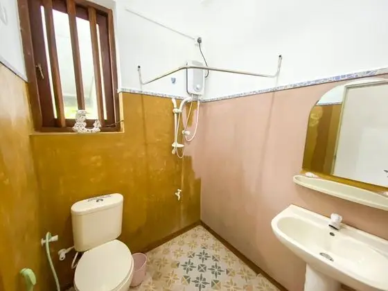Basic Tek Büyük Yataklı Oda