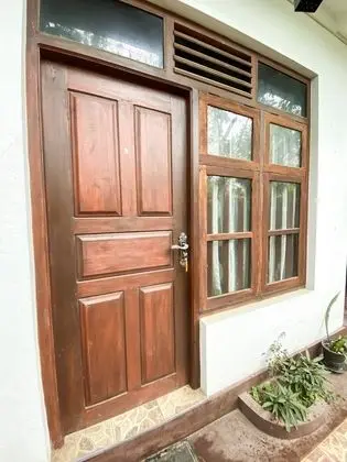 Premium Tek Büyük Yataklı Oda
