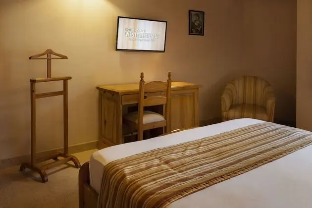 Comfort Tek Büyük Yataklı Oda, 1 Çift Kişilik Yatak, Bahçe Manzaralı