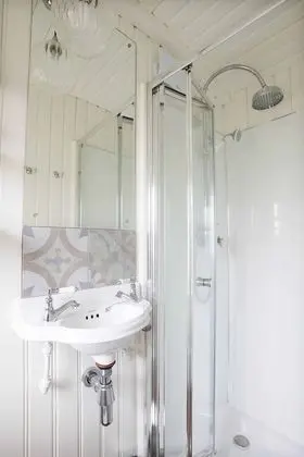 Luxury Kulübe, Banyolu/Duşlu (with Shower)