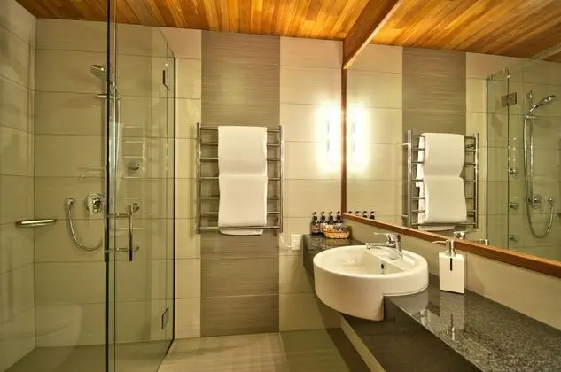 Luxury Oda, 1 En Büyük (King) Boy Yatak, Balkon, Koy Manzaralı