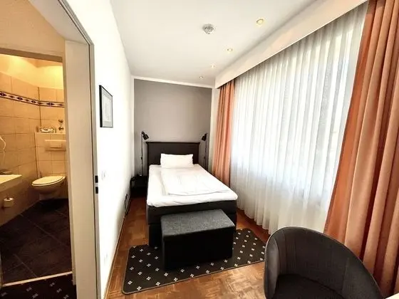 Tek Kişilik Oda