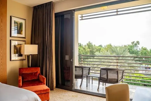 Premium Oda, 1 En Büyük (King) Boy Yatak, Sigara İçilebilir, Golf Manzaralı