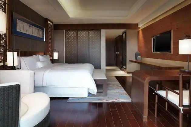 Oda, 1 En Büyük (King) Boy Yatak, Park Manzaralı