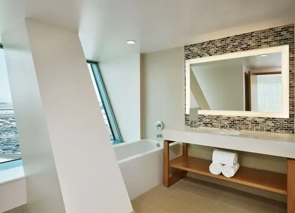 Junior Süit, 1 En Büyük (King) Boy Yatak