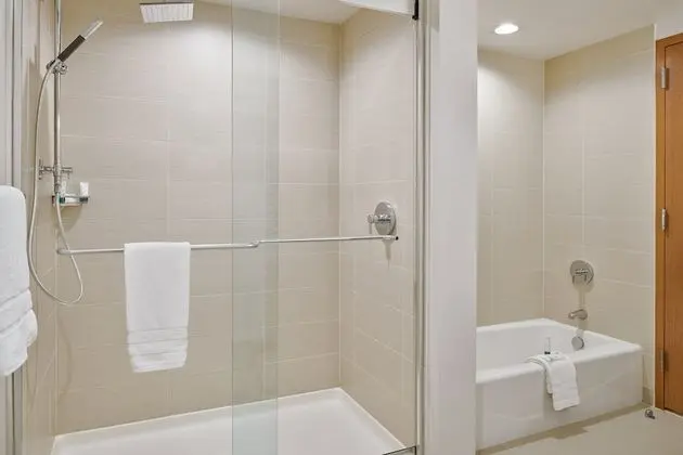 Junior Süit, 1 En Büyük (King) Boy Yatak