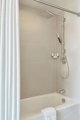 Traditional Oda, 2 Büyük (Queen) Boy Yatak