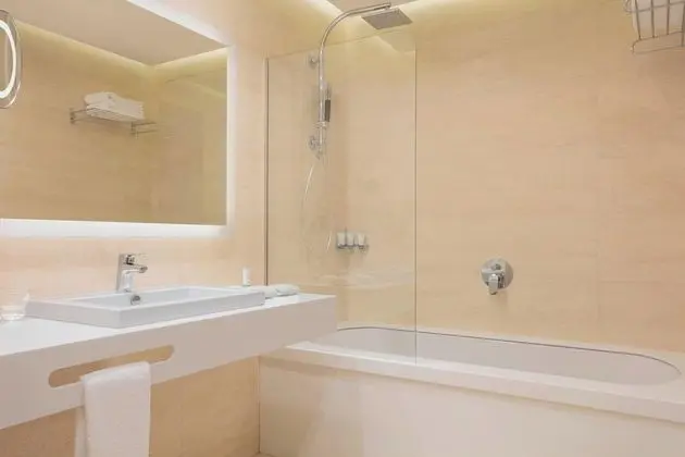 Deluxe Oda, 1 En Büyük (King) Boy Yatak, Balkon, Deniz Manzaralı