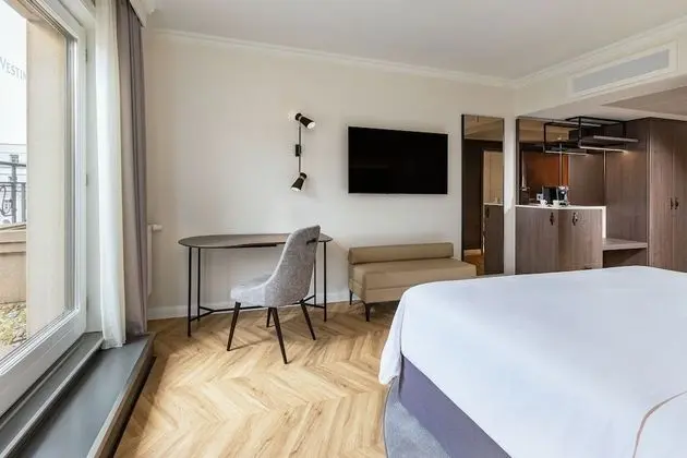 Deluxe Oda, 1 En Büyük (King) Boy Yatak, Balkon