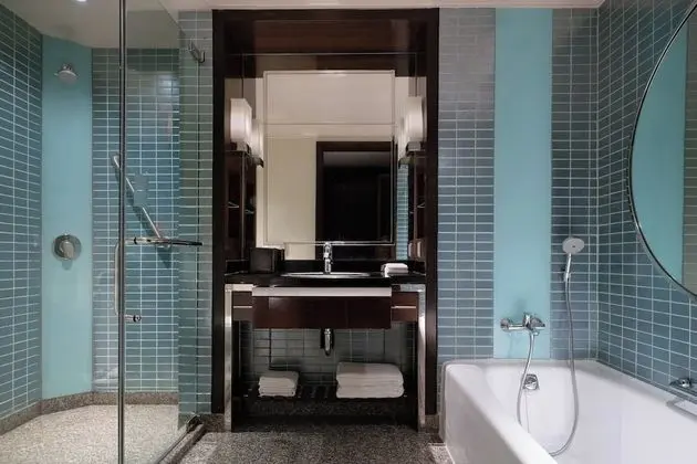 Oda, 2 Çift Kişilik Yatak, Şehir Manzaralı