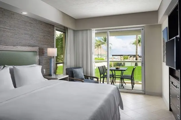 Villa, 1 Bedroom, 1 King, Sofa bed, Ocean View, Balcony, Whirlpool (C)