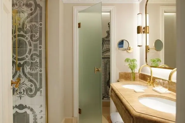Grand Oda, 2 Tek Kişilik Yatak, Manzaralı