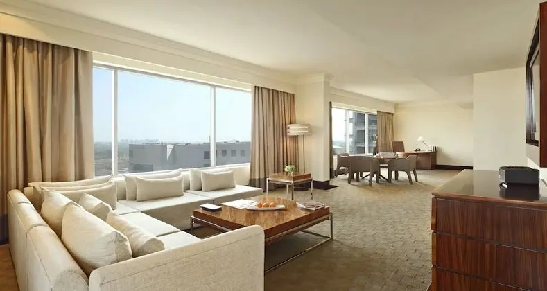 Süit, 1 Yatak Odası, Balkon, Şehir Manzaralı