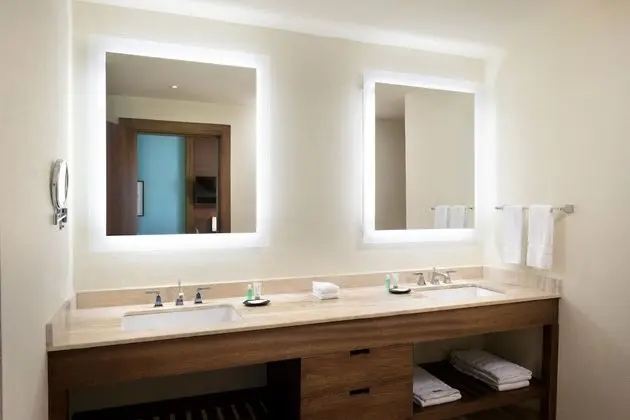 Premium Oda, 1 En Büyük (King) Boy Yatak, Balkon, Okyanus Manzaralı