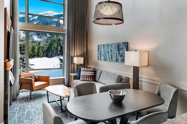 Çatı Katı Süiti (Penthouse), Birden Çok Yatak, Dağ Manzaralı