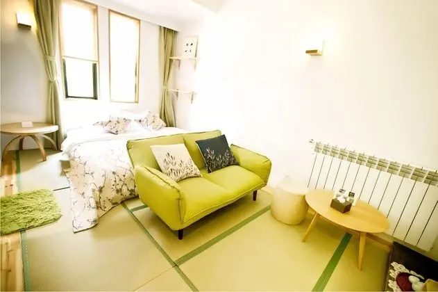 Standard Tek Büyük Yataklı Oda