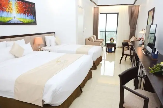 Deluxe Üç Kişilik Oda